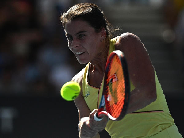 Emma-Navarro_Australian-Open-Getty-170124_D4_03